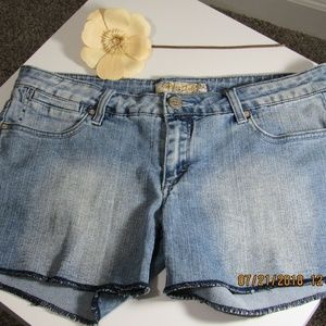 Miss Juli Denim Shorts